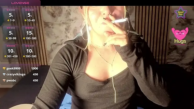 rose_meyer Adlı Modelin Canlı XXX Sohbeti