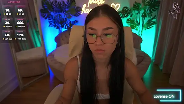 FataleNellie – Naživo XXX chat