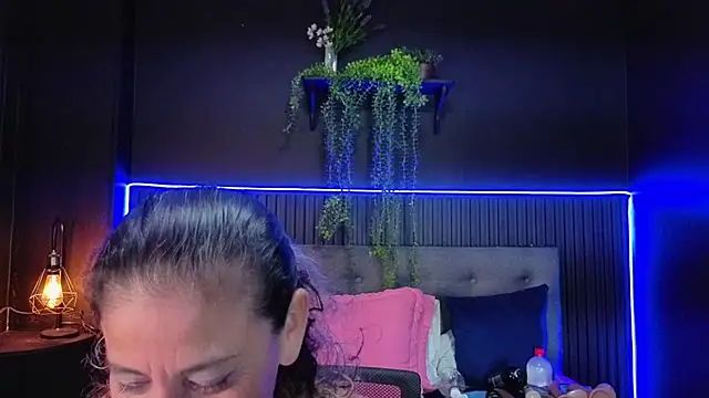 sasi_luna – Naživo XXX chat