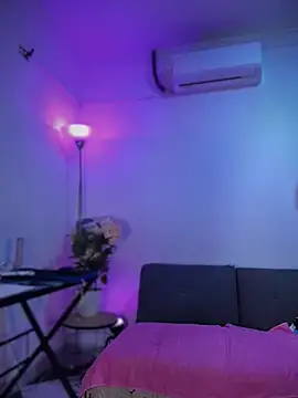 הופעת וובקאם של SheenaBrooke