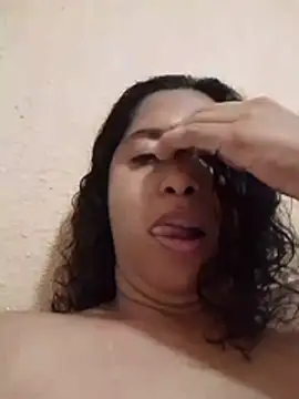 hotaniani Chat XXX in diretta