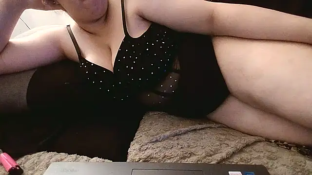 coralie02500 라이브 XXX 채팅