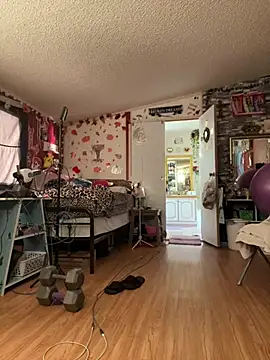 TranSexualJade95 élő XXX-chatje