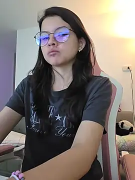 azumiichan Chat XXX in diretta