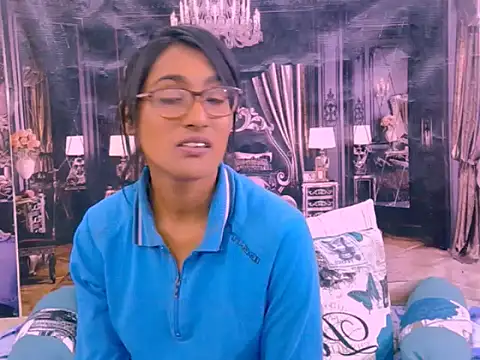 Chat XXX en directo de IndianRebel4u2Luv