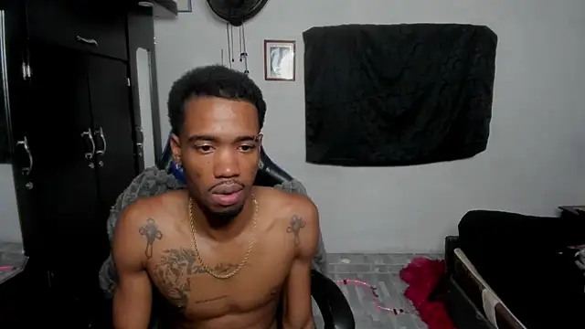 הופעת וובקאם של Kofi_exotic_2