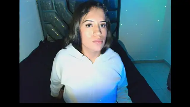 zoe_coxx – Naživo XXX chat
