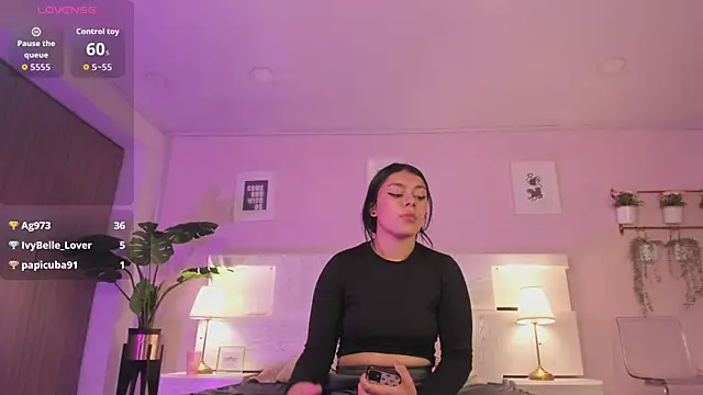 Chat XXX ao vivo de Lummii_