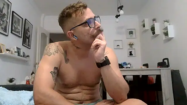 yanick931's Live XXX Chat