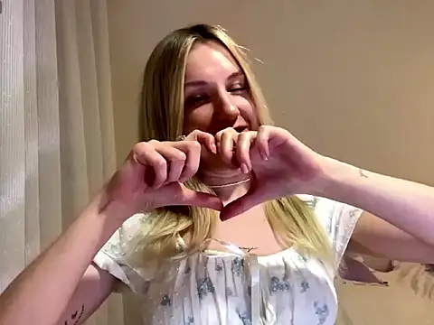 CaryWestberg Show in webcam