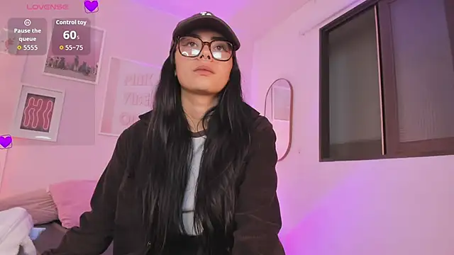 Chat XXX en directo de Ivyy_sweet_