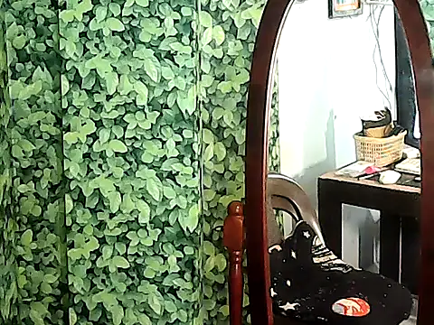 Simplewild21's Live XXX Chat