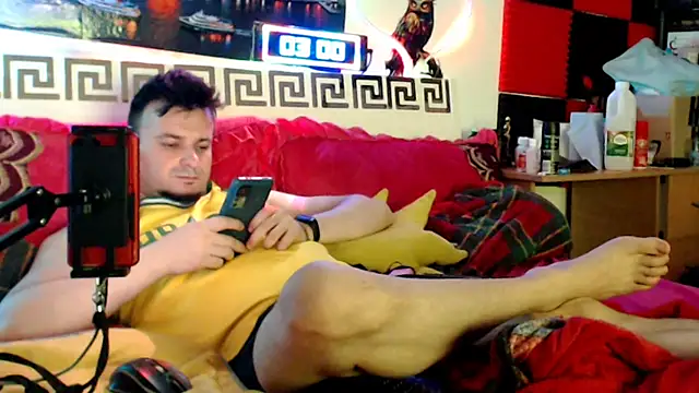 Hugec0ck007 Webcam-Show