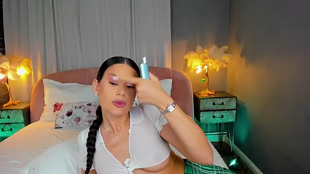 Show Webcam de AmedeeaBanks