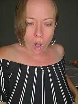 Show Webcam de julimonroe