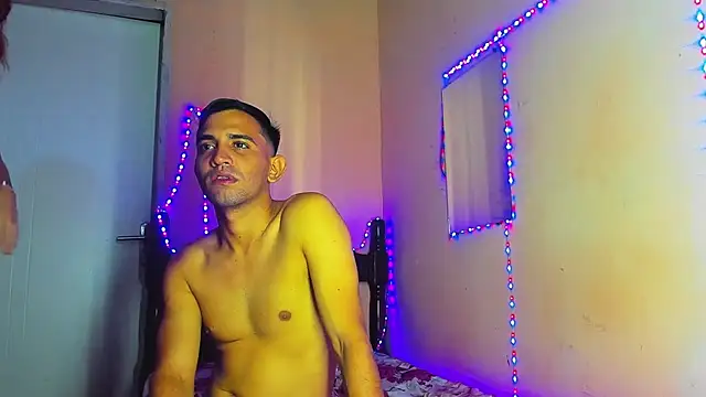room69comeonbarbie Show in webcam