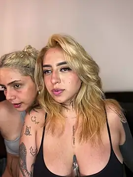 Chat XXX ao vivo de Velvet1_