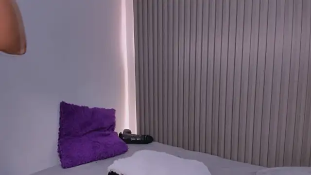 Chat XXX ao vivo de Wild_Roses