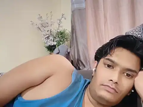 asiangrandpaa Show in webcam