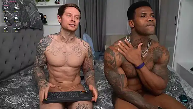 XXX chat uživo modela NickHOWLEN