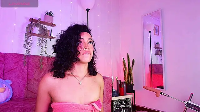 Sara_Jhonson Chat XXX in diretta