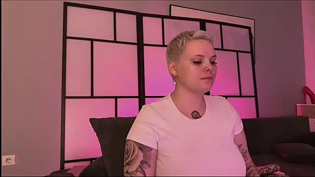 LikaBerry1 Live XXX-Chat