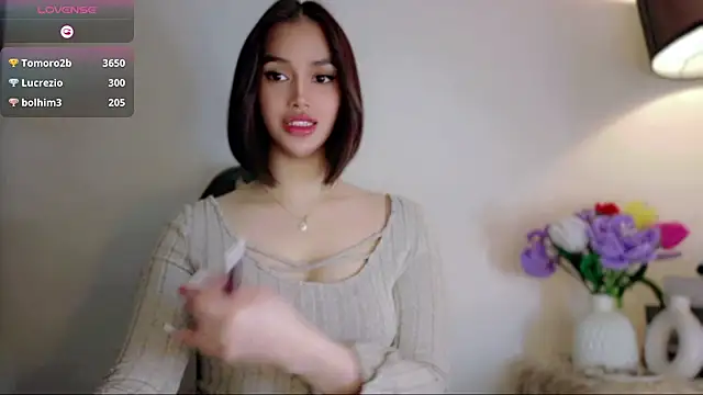 הופעת וובקאם של Anna_HollyDoll