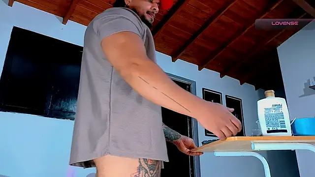 SilvaBranko Chat XXX in diretta