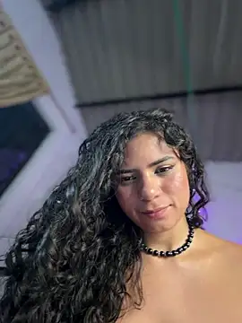 Simone_Miller Chat XXX in diretta