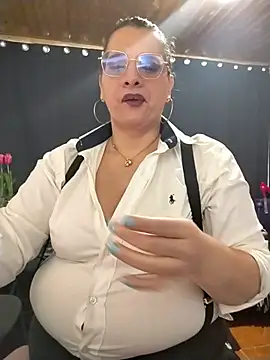 Aleja_Gonzales' Webcam Show