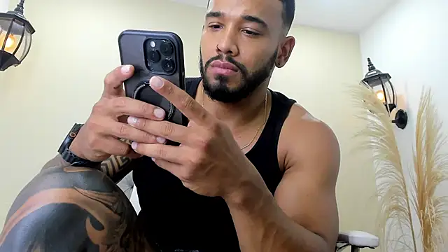 Chatroom XXX en direct de bruno_miller_