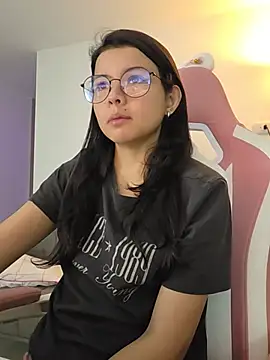 azumiichan Chat XXX in diretta