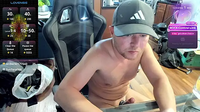 aaron_s_x's Webcam Show