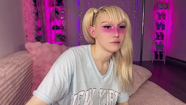 jeylababe: διαδικτυακό σόου στην κάμερα