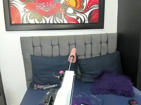 Chat +18 de AngeliqueGirard ao vivo