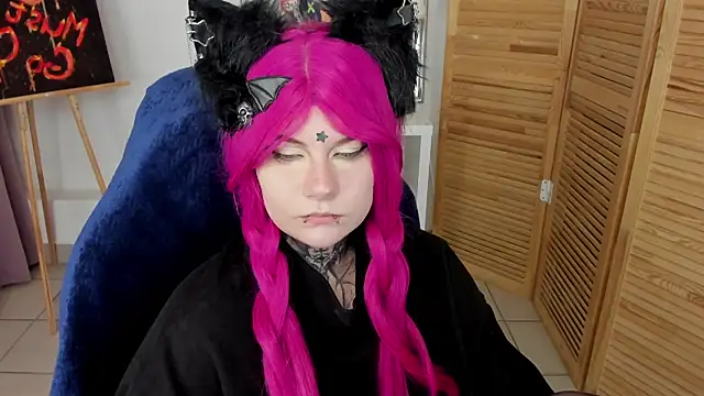 mekurisu Chat XXX in diretta