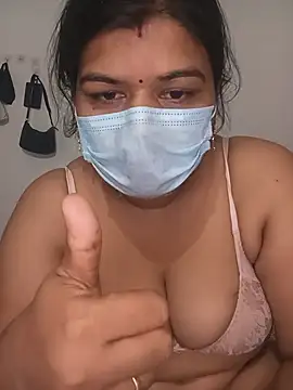 Show de Sassy_messy na webcam