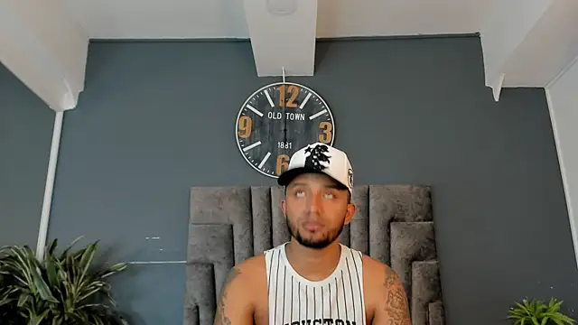 Chat XXX en directo de Robin_Rief