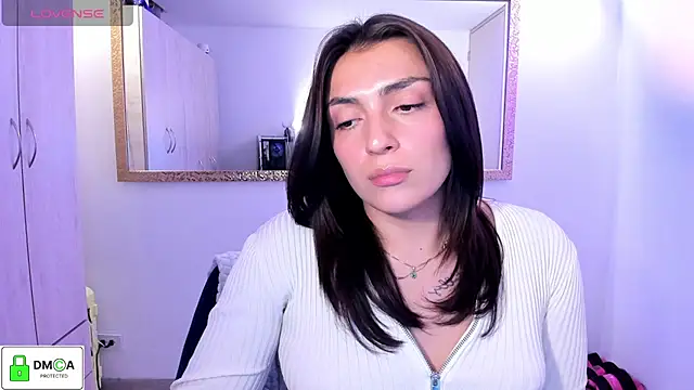 EricaVanderhill 网络视讯表演