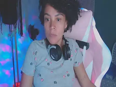 Chatroom XXX en direct de shayna_cute