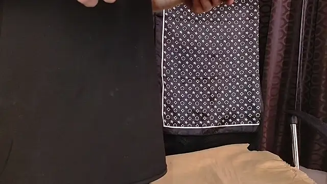 michacosio webcam show