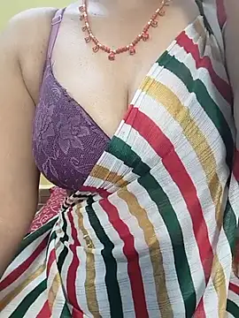 Praveena27telugu Show in webcam