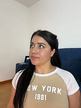 Chat XXX en directo de KallyMyller1