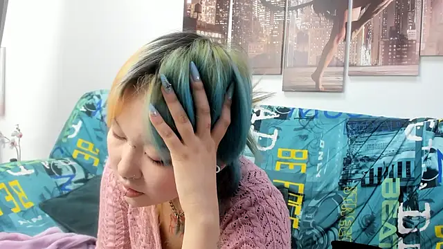 XXX chat uživo modela Cute__Kiko