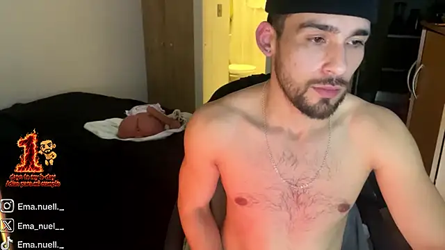 Онлайн чат XXX Emanuell__