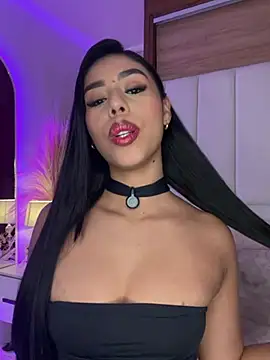 Chat XXX en directo de Rossie_Blooms