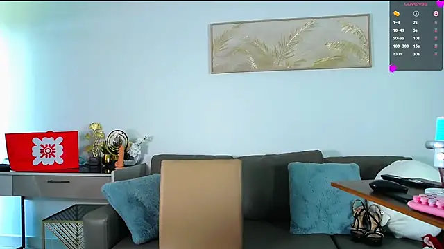 MinaGloww Chat XXX live