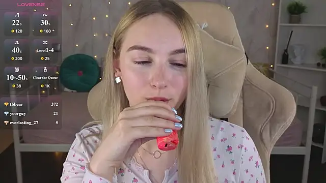 Chat XXX en directo de Shy_Polly