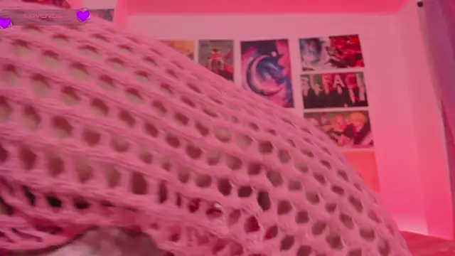 MissCurvyTop লাইভ XXX চ্যাট