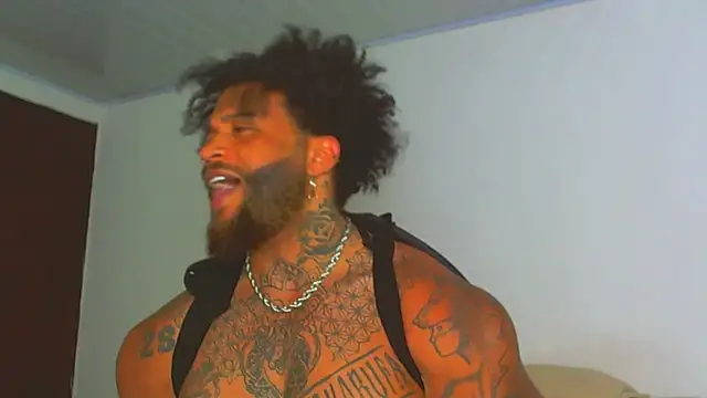 ragnar0825 Live XXX-chat